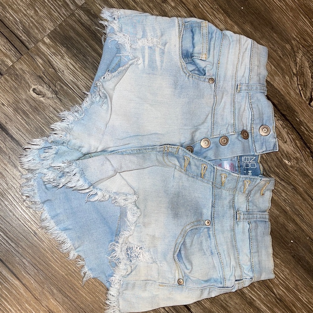 Nobo high rise shorts